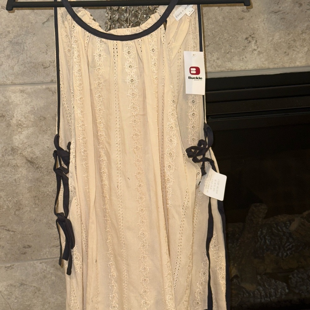 Beckie Cream Lace top with Black Trim and ties on both sides - Coco Jaimeson